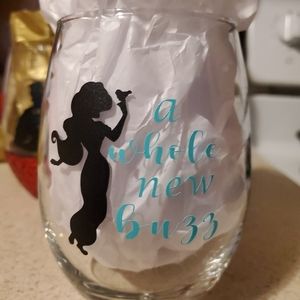 Jasmine wine glass